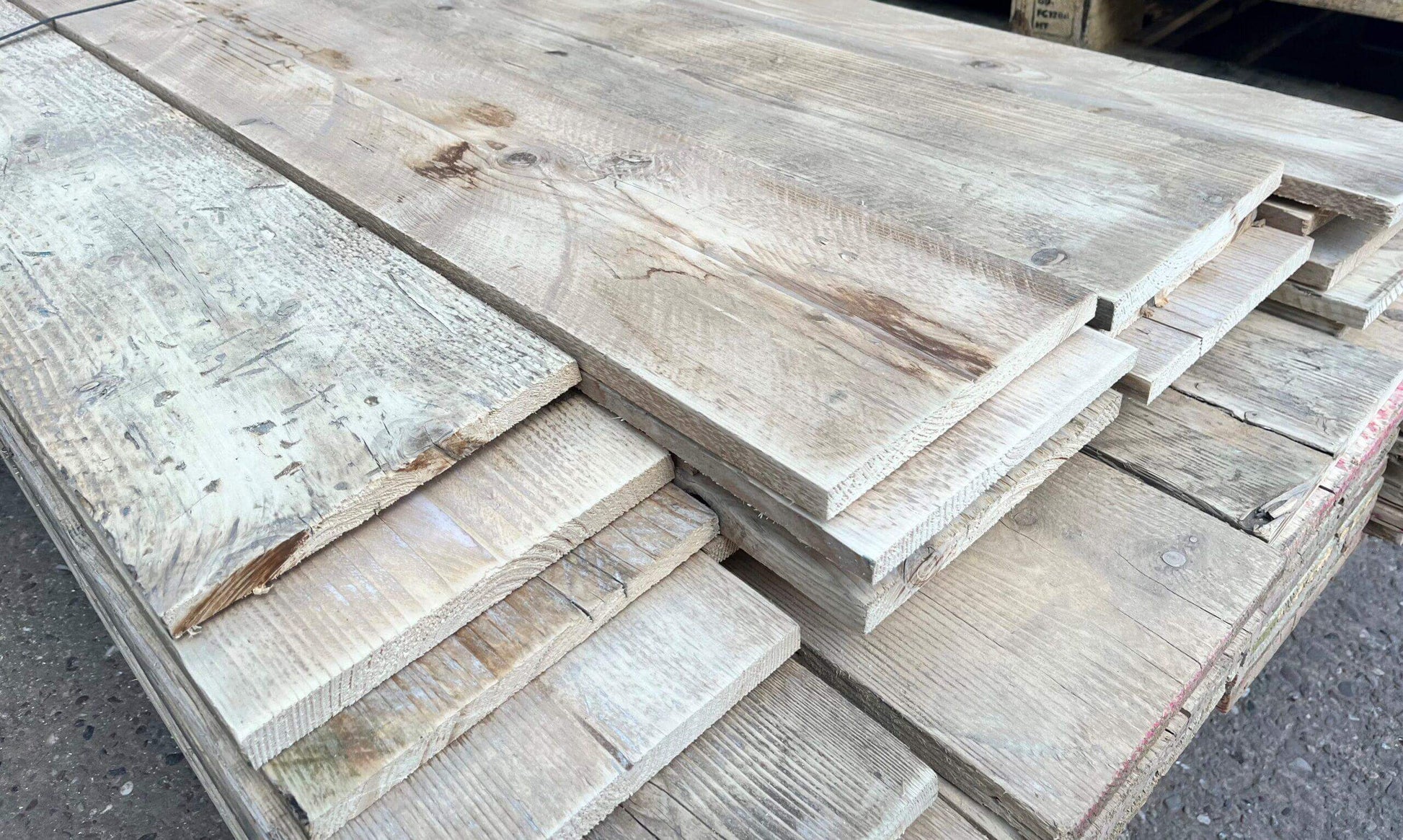 Reclaimed Traditional Barn Wood image 14