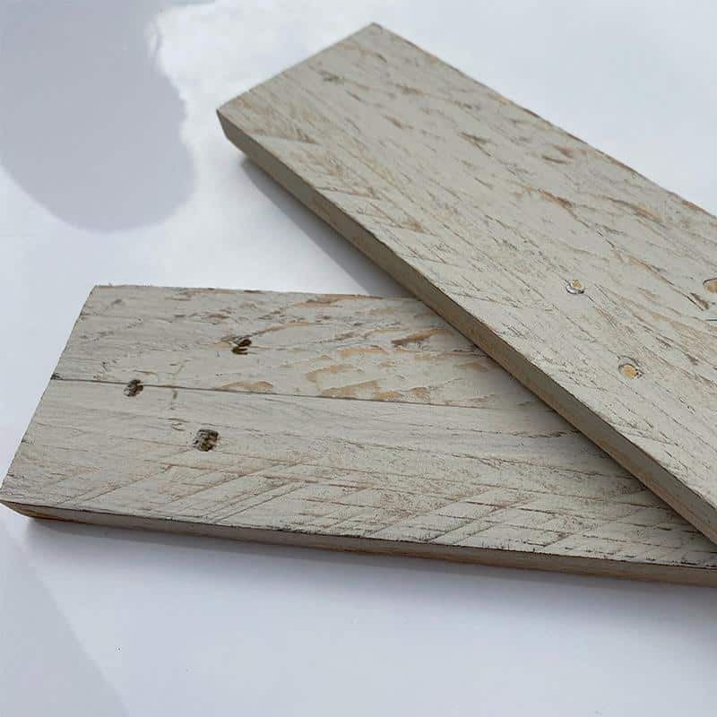 Reclaimed & Recycled Champagne Sample image 0