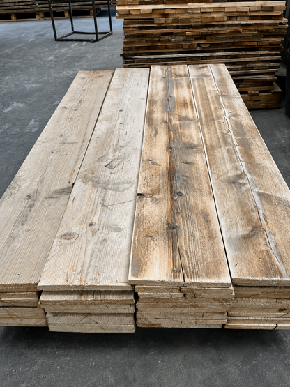 Reclaimed Traditional Barn Wood