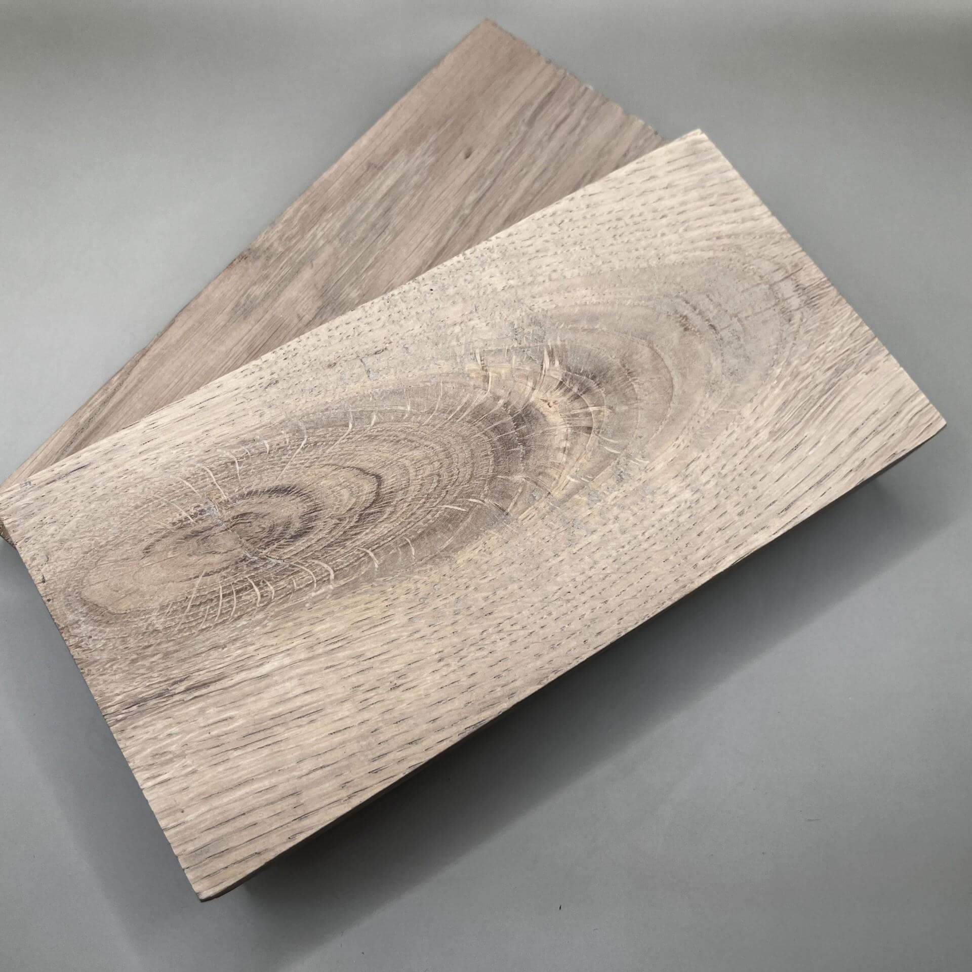 Dirty Grey Character Oak Cladding image 2