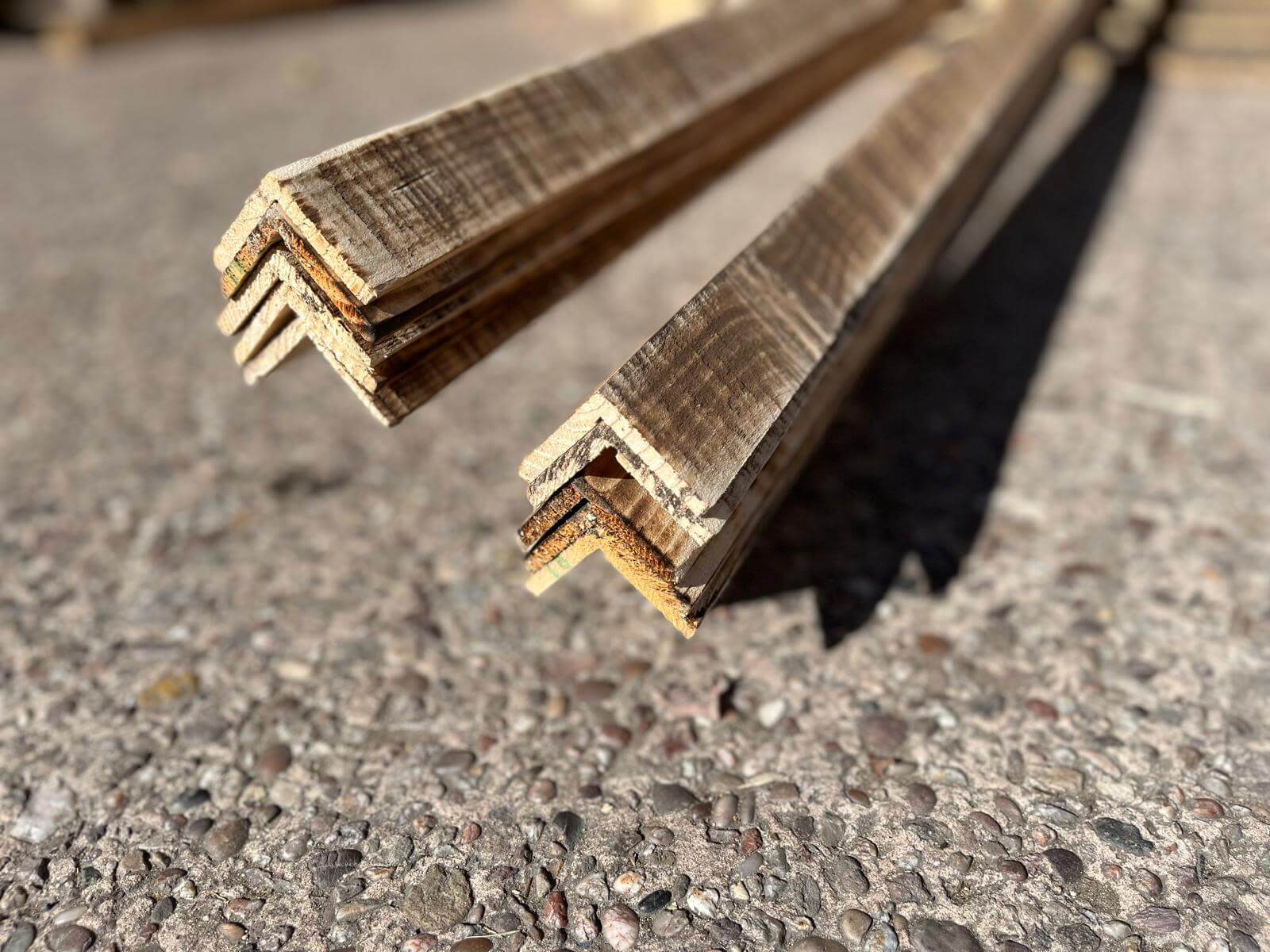 Reclaimed Corner Trim image 4