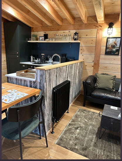 Reclaimed & Recycled Wash Ebony