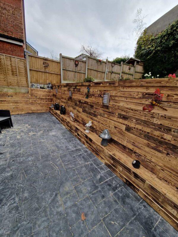 reclaimed pallet wood