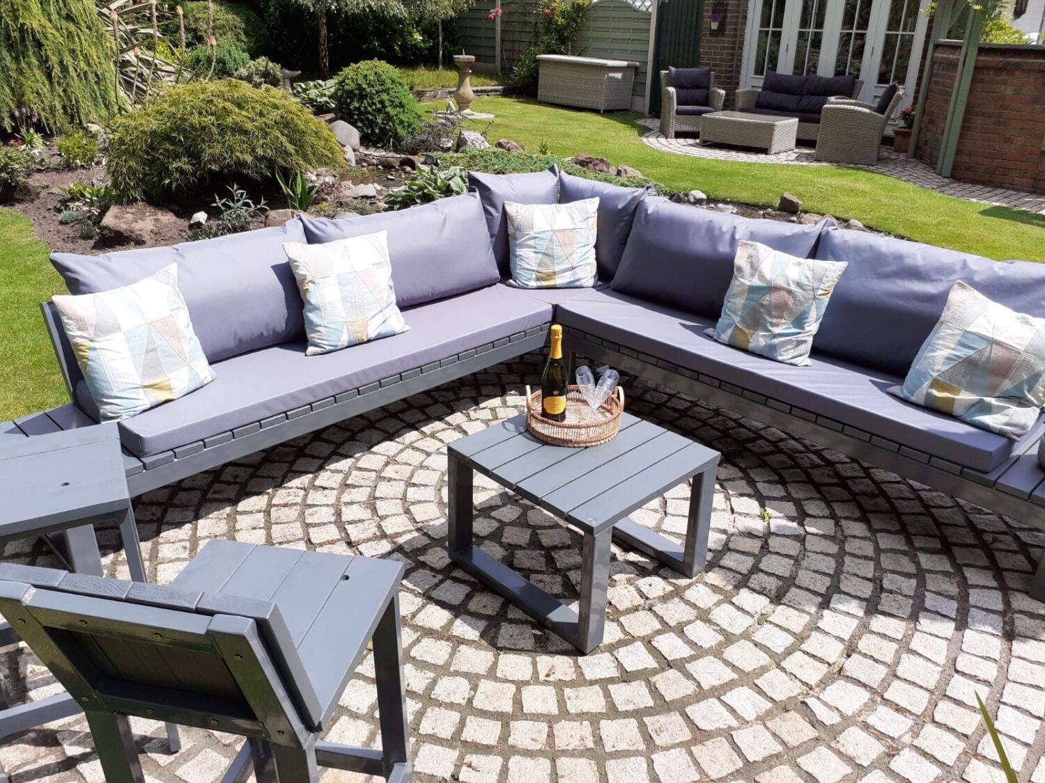 Corner Garden Set Funky Timber