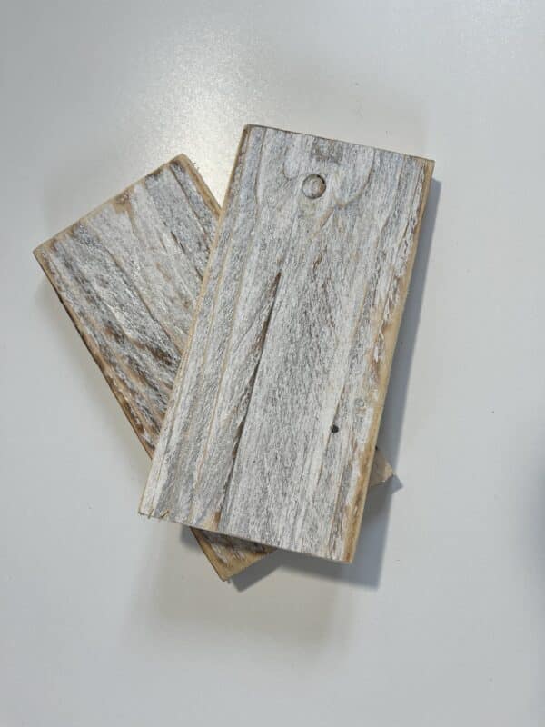 Reclaimed & Recycled Silver Wash - Image 4